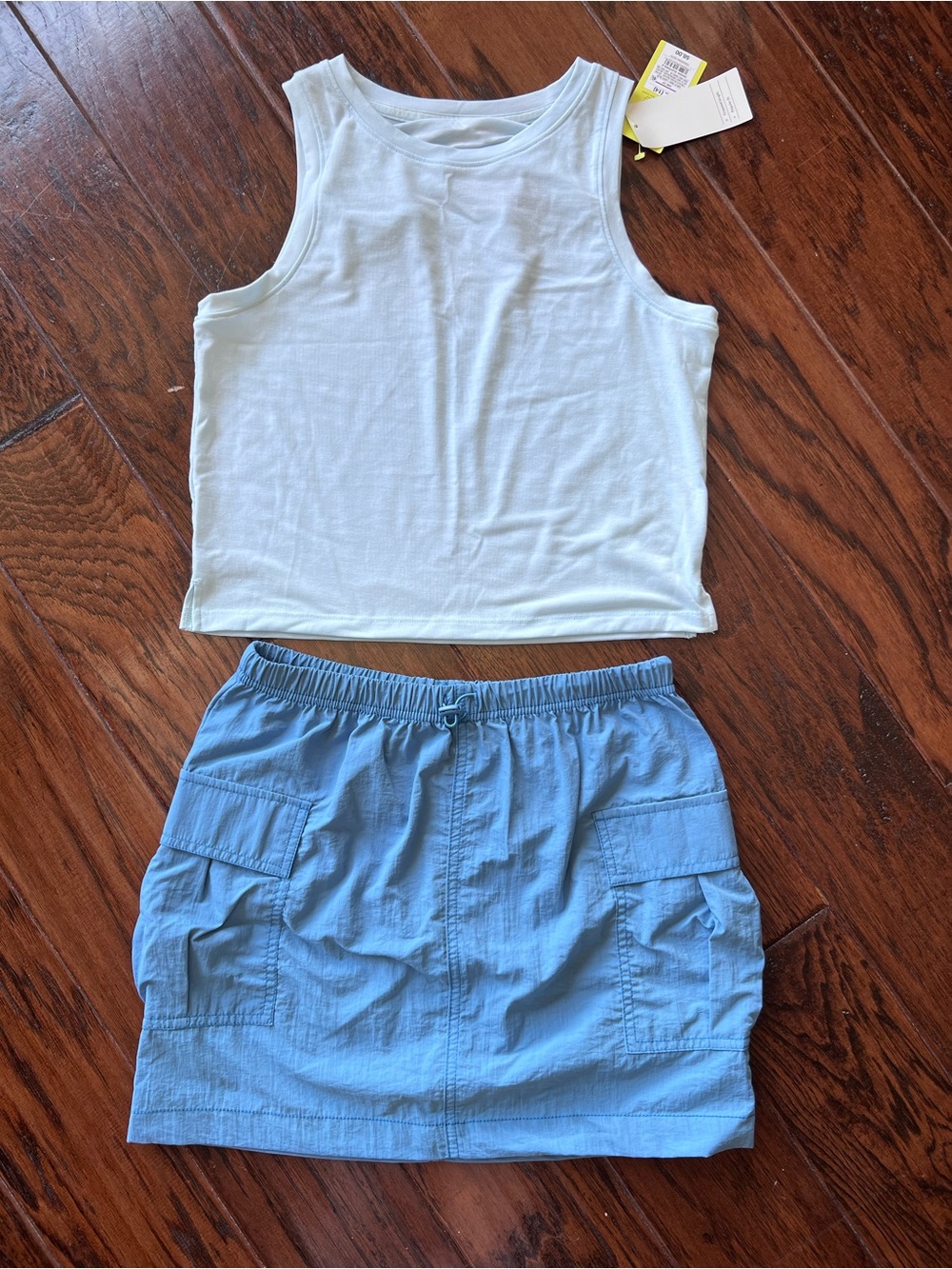 All In Motion Tank & Art Class Light Blue Cargo Skirt Set